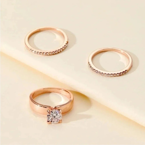 3 piece Rose Gold Diamond Ring Set - Picture 2 of 3